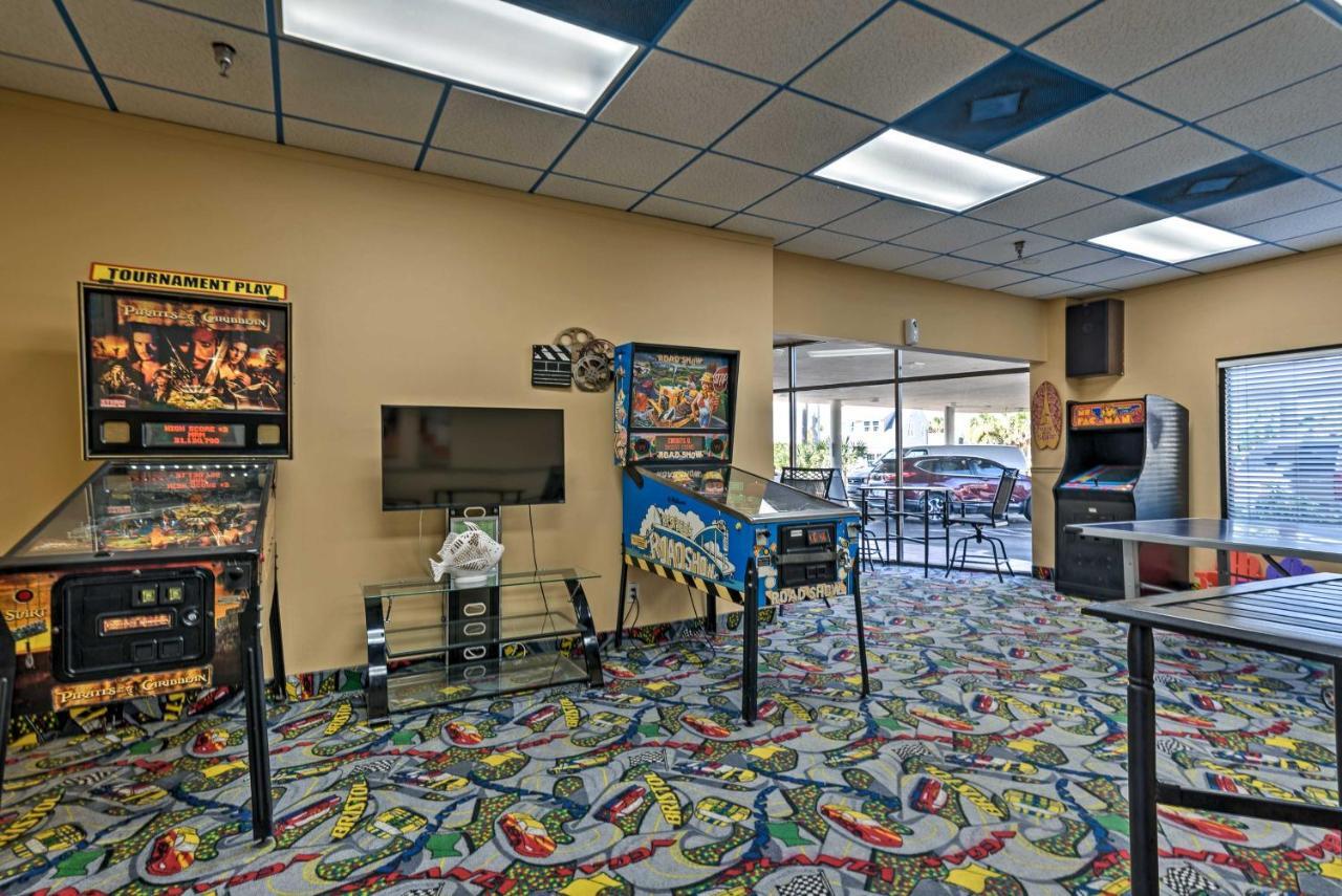 Oceanfront Resort-Style Getaway - Walk To Beach! Daytona Beach Extérieur photo